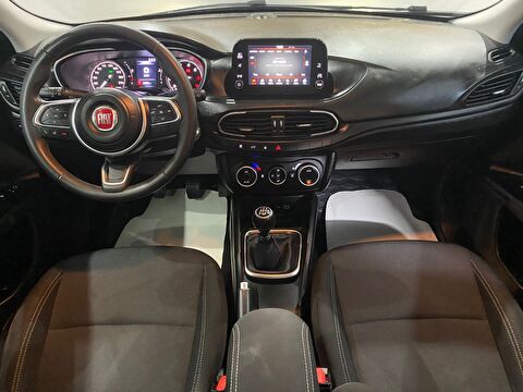 2021 Benzin Manuel Fiat Egea Siyah Gürel Tasarım Aksesuar Otomotiv San. Tic. Ltd. Şti.