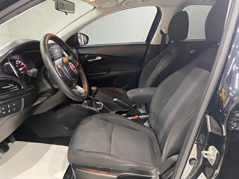 2021 Benzin Manuel Fiat Egea Siyah Gürel Tasarım Aksesuar Otomotiv San. Tic. Ltd. Şti.