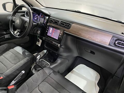 TaksitliOto.Net | 2.El Citroen C3 Hatchback 1.2 PureTech Feel Bold | Manuel & Benzin | Beyaz | İzmir.2el 2023 Benzin Manuel Citroen C3 Beyaz Gürel Tasarım Aksesuar Otomotiv San. Tic. Ltd. Şti.