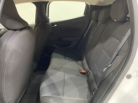 2023 Benzin Otomatik Renault Clio Beyaz Gürel Tasarım Aksesuar Otomotiv San. Tic. Ltd. Şti.