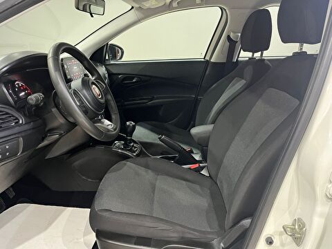 2022 Dizel Manuel Fiat Egea Beyaz Gürel Tasarım Aksesuar Otomotiv San. Tic. Ltd. Şti.