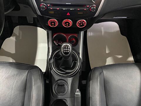 2011 Benzin Manuel Mitsubishi ASX Kırmızı Gürel Tasarım Aksesuar Otomotiv San. Tic. Ltd. Şti.