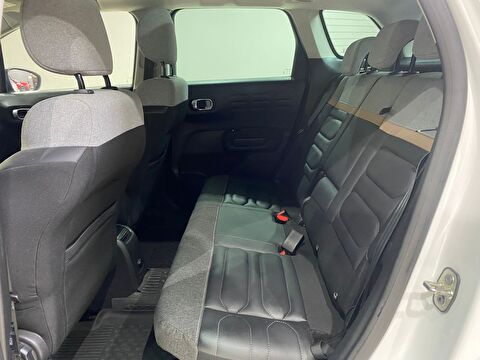 2022 Benzin Otomatik Citroen C3 AirCross Beyaz Gürel Tasarım Aksesuar Otomotiv San. Tic. Ltd. Şti.