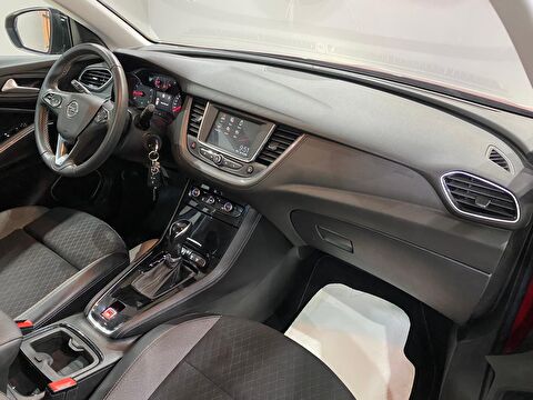 TaksitliOto.Net | 2.El Opel Grandland X SUV 1.2 EcoTEC Enjoy Otomatik | Otomatik & Benzin | Kırmızı | İzmir.2el 2020 Benzin Otomatik Opel Grandland X Kırmızı Gürel Tasarım Aksesuar Otomotiv San. Tic. Ltd. Şti.