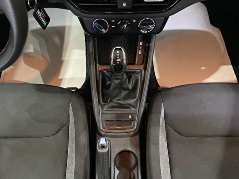 2025 Benzin Otomatik Skoda Scala Gümüş Gri Gürel Tasarım Aksesuar Otomotiv San. Tic. Ltd. Şti.