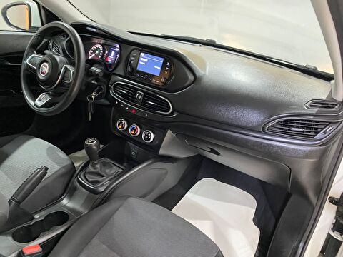 2023 Dizel Manuel Fiat Egea Beyaz Gürel Tasarım Aksesuar Otomotiv San. Tic. Ltd. Şti.