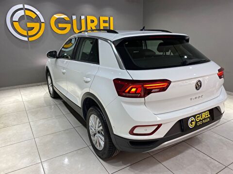 2022 Benzin Otomatik Volkswagen T-Roc Beyaz Gürel Tasarım Aksesuar Otomotiv San. Tic. Ltd. Şti.