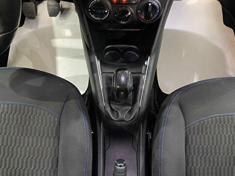 2020 Dizel Manuel Peugeot 208 Beyaz Gürel Tasarım Aksesuar Otomotiv San. Tic. Ltd. Şti.