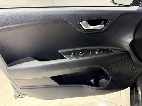 2023 Benzin Otomatik Kia Stonic Gri Gürel Tasarım Aksesuar Otomotiv San. Tic. Ltd. Şti.