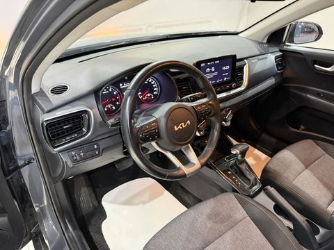 2023 Benzin Otomatik Kia Stonic Gri Gürel Tasarım Aksesuar Otomotiv San. Tic. Ltd. Şti.