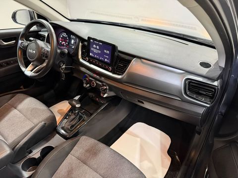2023 Benzin Otomatik Kia Stonic Gri Gürel Tasarım Aksesuar Otomotiv San. Tic. Ltd. Şti.