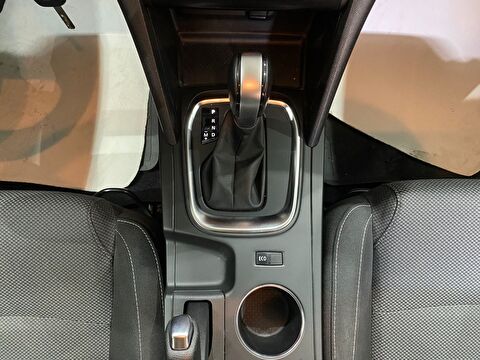 2021 Benzin Otomatik Renault Megane Beyaz Gürel Tasarım Aksesuar Otomotiv San. Tic. Ltd. Şti.