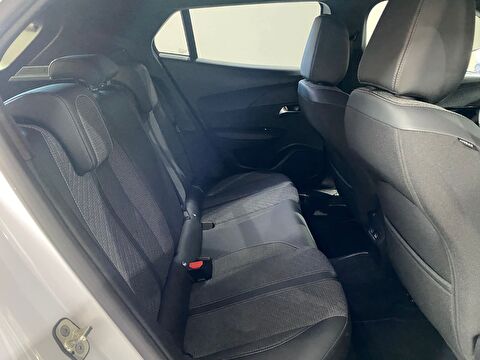2023 Dizel Otomatik Peugeot 2008 Beyaz Gürel Tasarım Aksesuar Otomotiv San. Tic. Ltd. Şti.