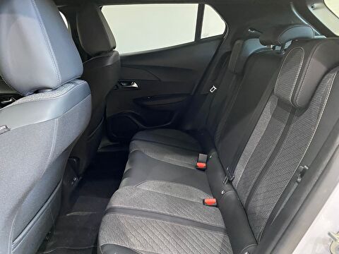 2023 Dizel Otomatik Peugeot 2008 Beyaz Gürel Tasarım Aksesuar Otomotiv San. Tic. Ltd. Şti.