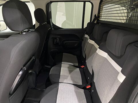 2024 Dizel Otomatik Citroen Berlingo Gri Gürel Tasarım Aksesuar Otomotiv San. Tic. Ltd. Şti.