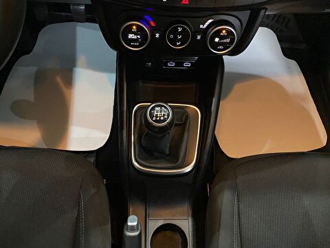 2022 Benzin Manuel Fiat Egea Beyaz Gürel Tasarım Aksesuar Otomotiv San. Tic. Ltd. Şti.