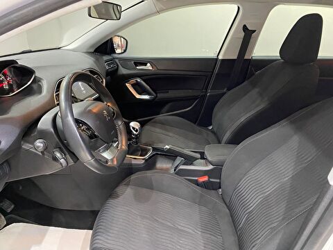 2017 Benzin Manuel Peugeot 308 Beyaz Gürel Tasarım Aksesuar Otomotiv San. Tic. Ltd. Şti.