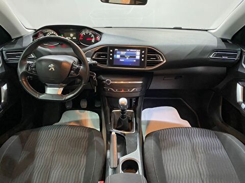 2017 Benzin Manuel Peugeot 308 Beyaz Gürel Tasarım Aksesuar Otomotiv San. Tic. Ltd. Şti.