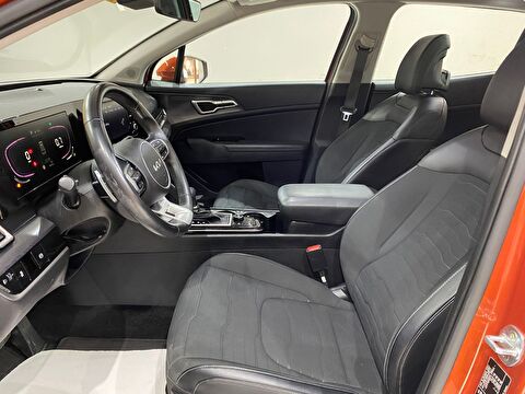 2022 MHEV Otomatik Kia Sportage Turuncu Gürel Tasarım Aksesuar Otomotiv San. Tic. Ltd. Şti.