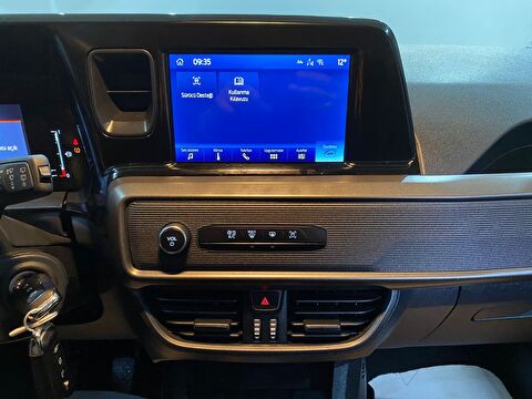 2024 Dizel Manuel Ford Tourneo Courier Beyaz Gürel Tasarım Aksesuar Otomotiv San. Tic. Ltd. Şti.