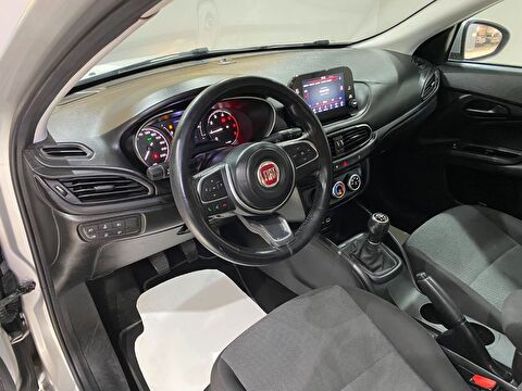 2023 Dizel Manuel Fiat Egea Gümüş Gri Gürel Tasarım Aksesuar Otomotiv San. Tic. Ltd. Şti.