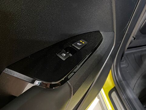 2022 Hybrid Otomatik Kia Sportage Sarı Gürel Tasarım Aksesuar Otomotiv San. Tic. Ltd. Şti.
