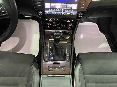 2023 Benzin Otomatik Skoda Superb Gri Gürel Tasarım Aksesuar Otomotiv San. Tic. Ltd. Şti.