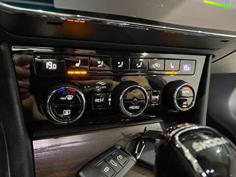 2023 Benzin Otomatik Skoda Superb Gri Gürel Tasarım Aksesuar Otomotiv San. Tic. Ltd. Şti.