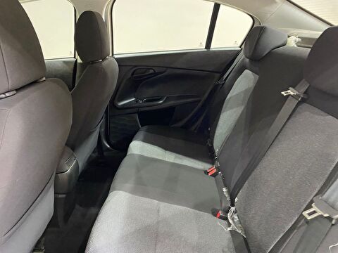 2023 Dizel Manuel Fiat Egea Beyaz Gürel Tasarım Aksesuar Otomotiv San. Tic. Ltd. Şti.
