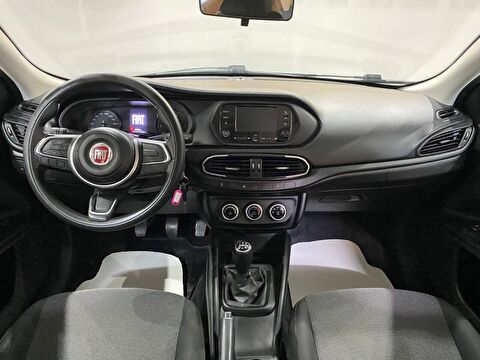 2023 Dizel Manuel Fiat Egea Beyaz Gürel Tasarım Aksesuar Otomotiv San. Tic. Ltd. Şti.