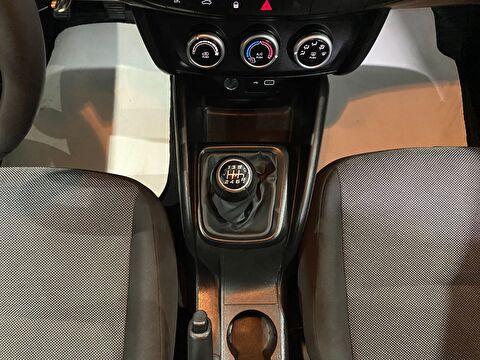 2023 Benzin Manuel Fiat Egea Mavi Gürel Tasarım Aksesuar Otomotiv San. Tic. Ltd. Şti.