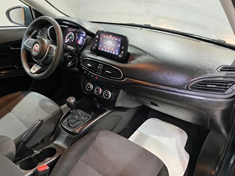 2023 Benzin Manuel Fiat Egea Mavi Gürel Tasarım Aksesuar Otomotiv San. Tic. Ltd. Şti.