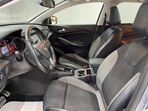 2020 Dizel Otomatik Opel Grandland X Gümüş Gri Gürel Tasarım Aksesuar Otomotiv San. Tic. Ltd. Şti.