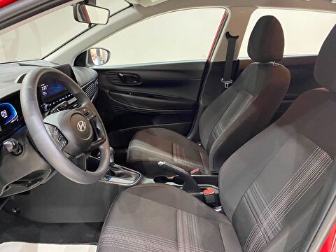 2025 Benzin Otomatik Hyundai i20 Kırmızı Gürel Tasarım Aksesuar Otomotiv San. Tic. Ltd. Şti.