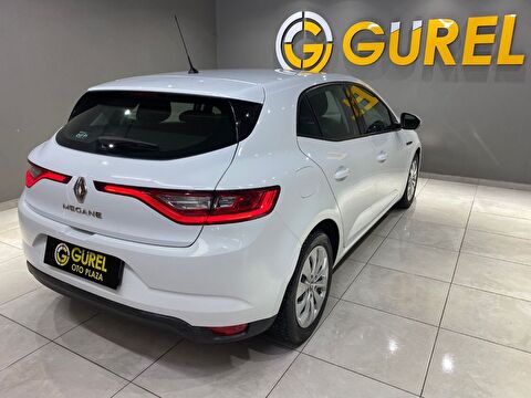 2017 Benzin + LPG Manuel Renault Megane Beyaz Gürel Tasarım Aksesuar Otomotiv San. Tic. Ltd. Şti.