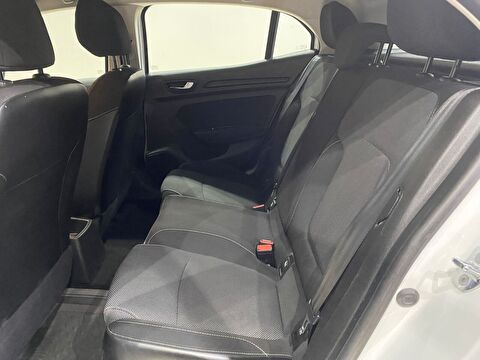 2017 Benzin + LPG Manuel Renault Megane Beyaz Gürel Tasarım Aksesuar Otomotiv San. Tic. Ltd. Şti.