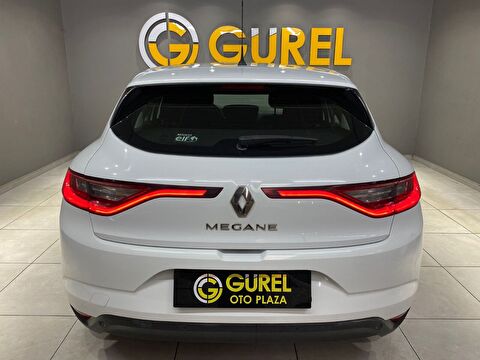 2017 Benzin + LPG Manuel Renault Megane Beyaz Gürel Tasarım Aksesuar Otomotiv San. Tic. Ltd. Şti.