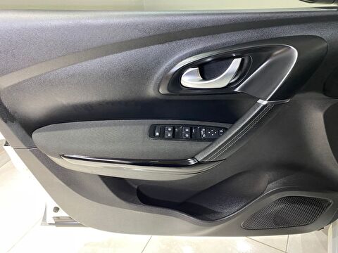 2020 Benzin Otomatik Renault Kadjar Beyaz Gürel Tasarım Aksesuar Otomotiv San. Tic. Ltd. Şti.