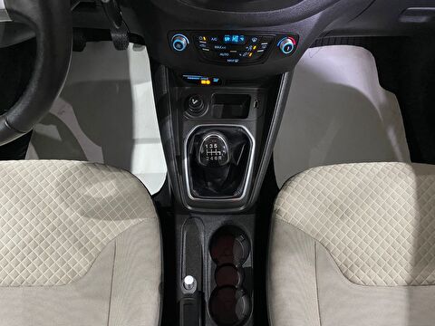 2023 Benzin Manuel Ford Tourneo Courier Beyaz Gürel Tasarım Aksesuar Otomotiv San. Tic. Ltd. Şti.