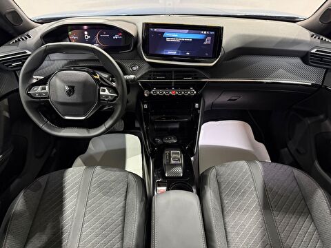 2025 Benzin Otomatik Peugeot 2008 Mavi Gürel Tasarım Aksesuar Otomotiv San. Tic. Ltd. Şti.