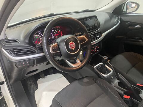 TaksitliOto.Net | 2.El Fiat Egea Hatchback 1.4 16V Fire Easy Plus | Manuel & Benzin | Beyaz | İzmir.2el 2017 Benzin Manuel Fiat Egea Beyaz Gürel Tasarım Aksesuar Otomotiv San. Tic. Ltd. Şti.