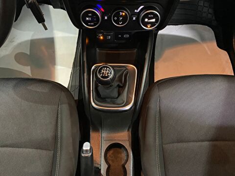 2021 Benzin + LPG Manuel Fiat Egea Mavi Gürel Tasarım Aksesuar Otomotiv San. Tic. Ltd. Şti.