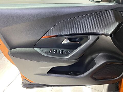 2020 Benzin Manuel Peugeot 2008 Turuncu Gürel Tasarım Aksesuar Otomotiv San. Tic. Ltd. Şti.