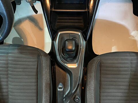 2020 Benzin Manuel Peugeot 2008 Turuncu Gürel Tasarım Aksesuar Otomotiv San. Tic. Ltd. Şti.