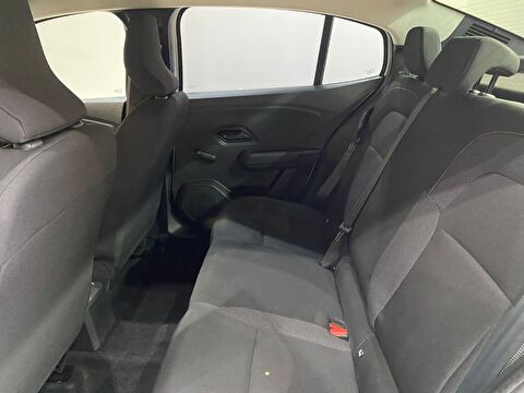 2022 Benzin Otomatik Renault Taliant Beyaz Gürel Tasarım Aksesuar Otomotiv San. Tic. Ltd. Şti.