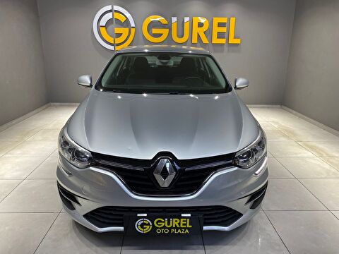 2024 Benzin Otomatik Renault Megane Gümüş Gri Gürel Tasarım Aksesuar Otomotiv San. Tic. Ltd. Şti.