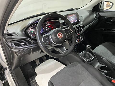 2023 Dizel Manuel Fiat Egea Gümüş Gri Gürel Tasarım Aksesuar Otomotiv San. Tic. Ltd. Şti.