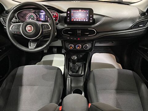 2023 Dizel Manuel Fiat Egea Gümüş Gri Gürel Tasarım Aksesuar Otomotiv San. Tic. Ltd. Şti.