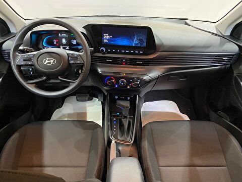 2025 Benzin Otomatik Hyundai Bayon Beyaz Gürel Tasarım Aksesuar Otomotiv San. Tic. Ltd. Şti.