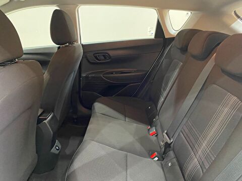 2025 Benzin Otomatik Hyundai Bayon Beyaz Gürel Tasarım Aksesuar Otomotiv San. Tic. Ltd. Şti.